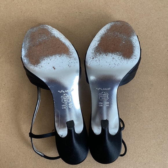 Nina Leather Sole Satin Fabric Upper with Diamonds Detail. Size 8 - Picture 8 of 9